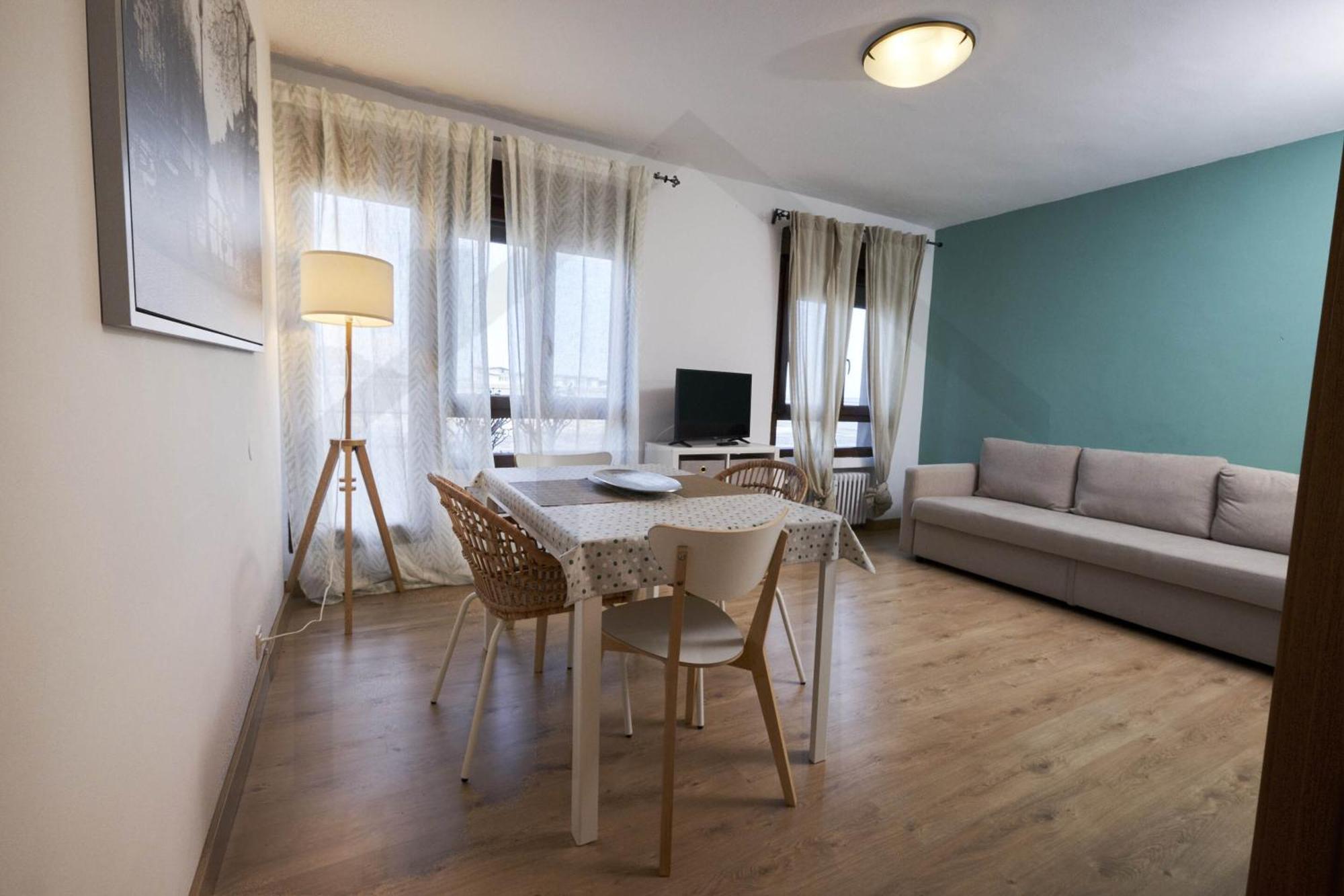 Campoamor Centro - Coqueto Con Wifi.
